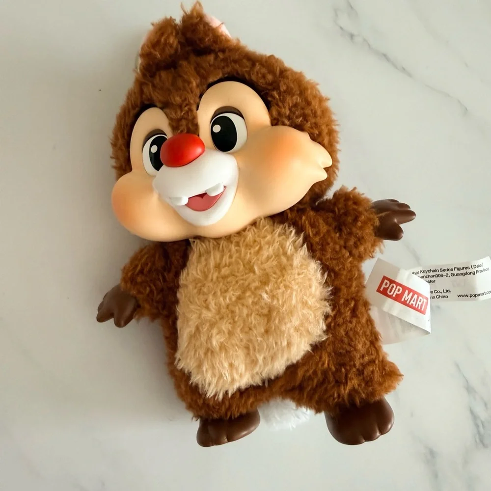 Pop Mart Chipmunk (Dale) Plush keychain - Picture 2 of 2